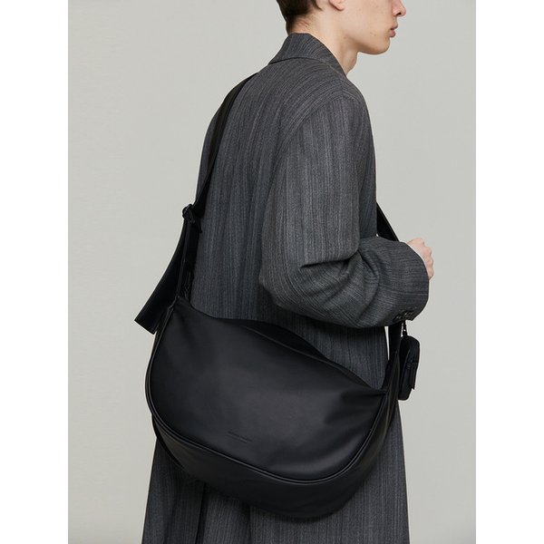 VENICE WR 크로스백 블랙