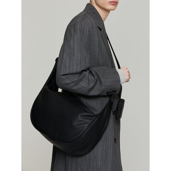 VENICE WR 크로스백 블랙