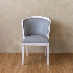 로라 프렌치 엔틱 로라 원목 식탁 의자