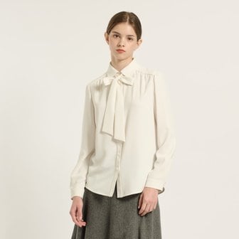 BCBG [여주점] 셔츠카라 타이 블라우스 B5D9B404