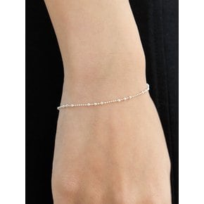 Issue bracelet