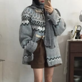 츠바사 모헤어 노르딕 토글 떡볶이 하프 케이프 가디건2color