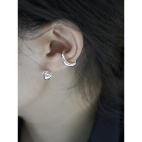 simple earcuff