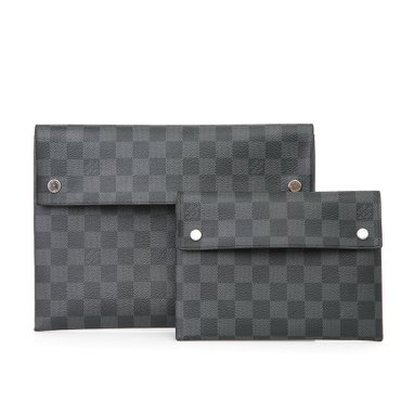 LOUIS VUITTON [중고명품] 럭스애비뉴 루이비통 클러치 다미에 그라피트 알파 트리플 파우치 N60255