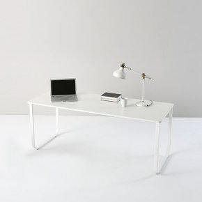 HM2263 스틸 책상 테이블 1800