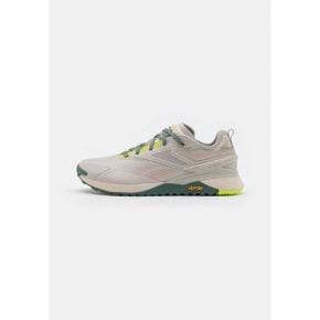 4358840 Reebok NANO X3 ADVENTURE - Training shoe beige/green 72879409