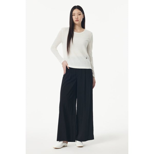 슬림 핏 롱 슬리브 티셔츠 7155240006101