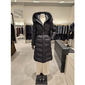 [파주점] 구스다운 슬림 폭스퍼 후드 롱 패딩  JRCA2PD573