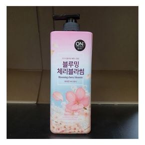 온더바디 블루밍 체리블라썸 바디워시 900ml