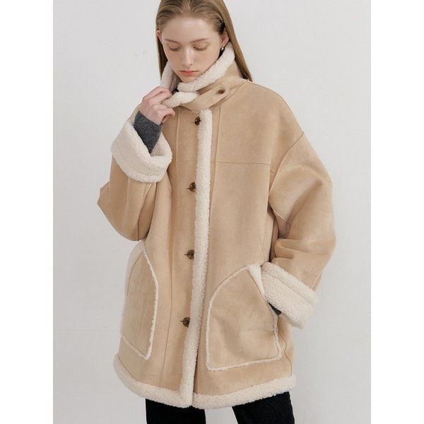 comos 1609 suede shearing half mustang coat (butter beige)