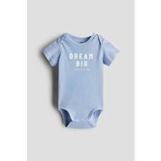 랩스타일 넥 프린트 바디수트 라이트 블루/Dream Big 1265831012