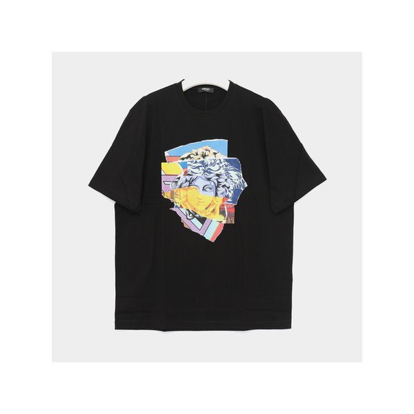 26SS 콜라주 메두사 프린트 반팔 남성 티셔츠 1013302 1A16700 1B000