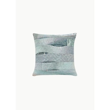 샵아모멘토 블레스 25FW  Slit Cushion 2