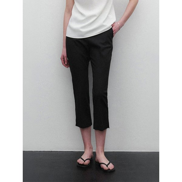 Capri Line Pants (Black)