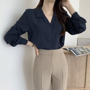 리볼르 카라 블라우스