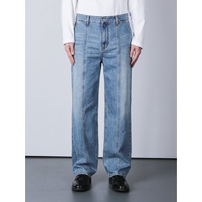 RELAXED FIT FRONT SEAM WASHED DENIM