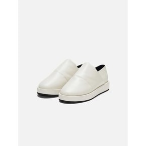 로서울 Padding sneakers Ivory