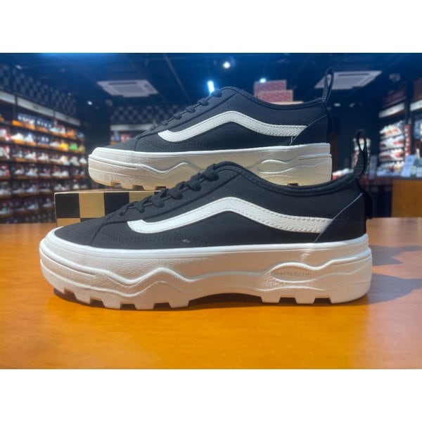 [여주점] (남여공용)스니커즈 셰르파 체크 센트리 Old Skool 올드스쿨 WC (블랙)(VN0A4BVMBMA)