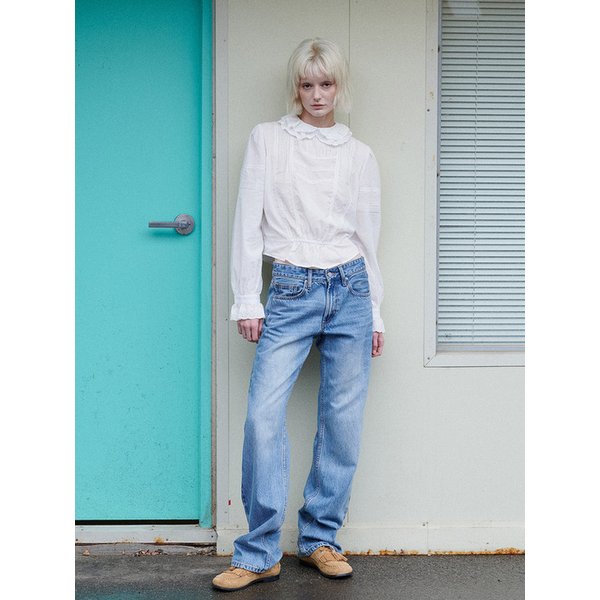 Rosette Lace Pintuck Blouse (Ivory)