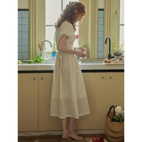 PM_Floral embroidery puff sleeve dress