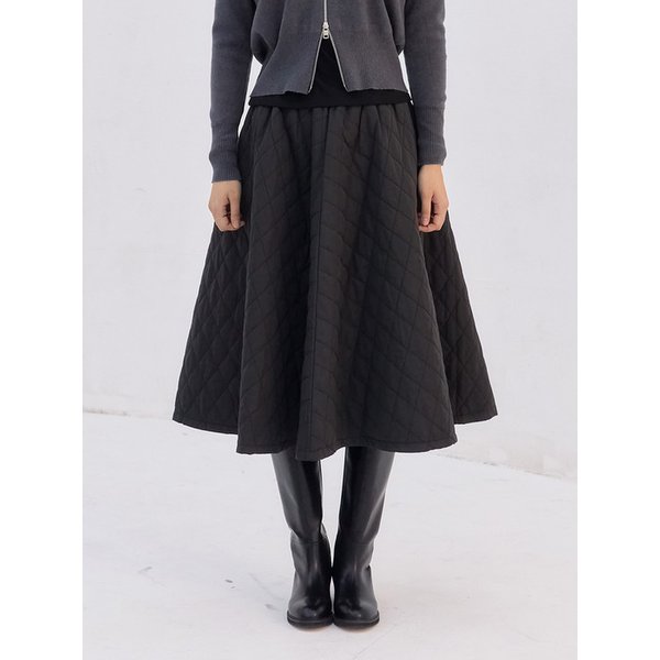 퀄팅 플레어 롱 스커트