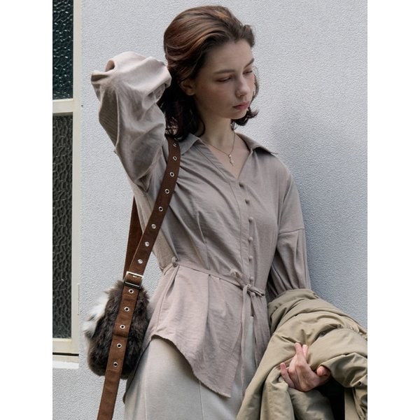 소프트 큐프라 벨티드 블라우스 Beige