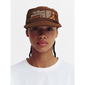 Running Sports No Rush Short Brim Cap_Brown