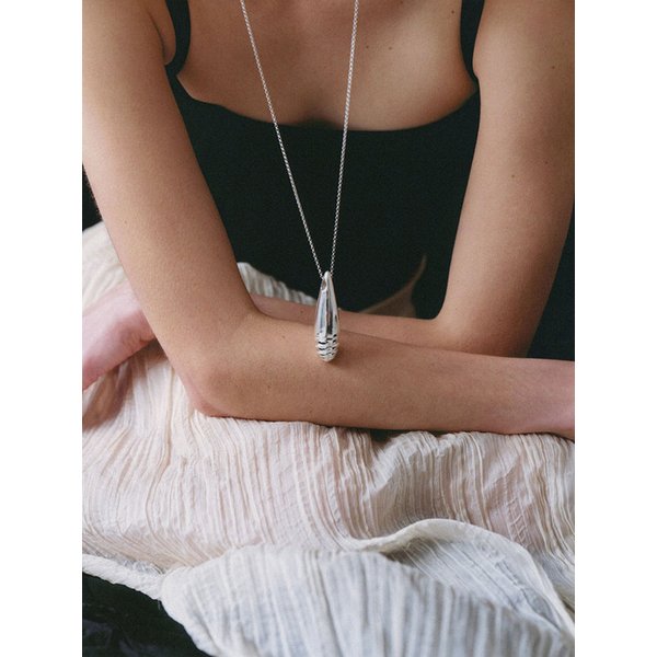 COLLECTION_SCILENT ARC_Palais necklace