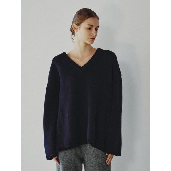 카렌 메리노울 브이넥 오버사이즈 스웨터 네이비