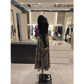 [파주점] 벨티드 니트 배색 원피스 JRAA1OP512