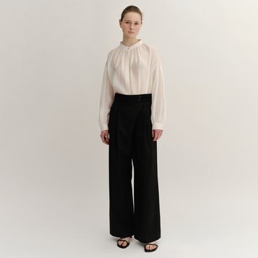 킨더살몬 SS24 Rhea Pants Melange-Black