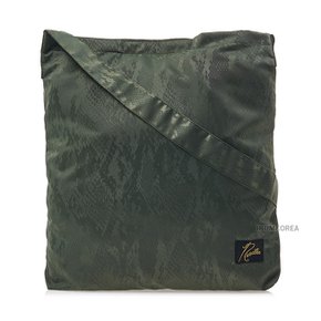 SS25 공용 파이썬 자카드 숄더백 QV058A OLIVE _SSG