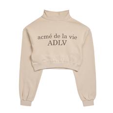 A LOGO EMBLEM PATCH CROP TOP PULLOVER SWEAT SHIRT BEIGE-A컬러패치크롭풀오버