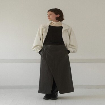 나인(Atelier Nain) 나인 UNBALANCED LEATHER MAXI SKIRT_S SK4965