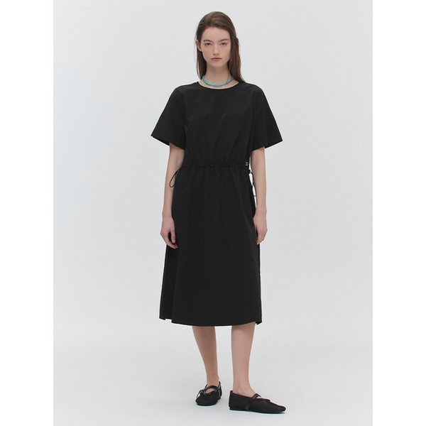 바스락 스트링 반팔 원피스(MAGBOP08MBK)