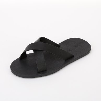 MC02 Cross, Black-Black