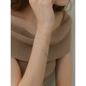 [White gold] Silky Line Bracelet