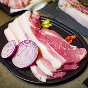 HACCP인증 청정 제주 흑돼지 앞다리살 1kg (500gx2팩/구이용/진공포장)