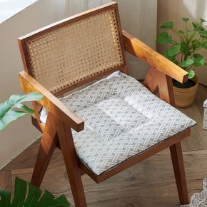 이솔홈 레오 시원한 여름 냉감 사각 의자 방석