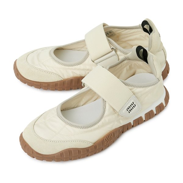 [부산점] 타이어 발레리나 여성 스니커즈  5F416E D7C F0304