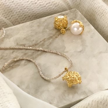 구베 RELIC G NECKLACE