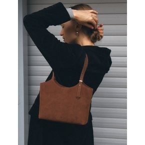 90 Veneta Bag Small Chestnut