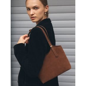 90 Veneta Bag Small Chestnut