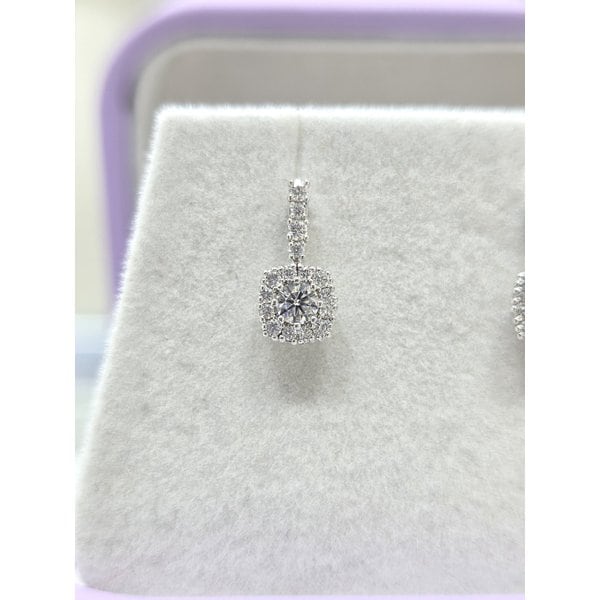 [파주점] 라디앙2(1C) 1부 다이아몬드 귀걸이 WG 18K 212000012