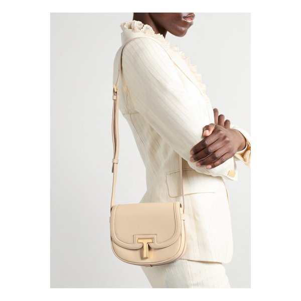 베이지 소가죽 숄더백 1647597349517685