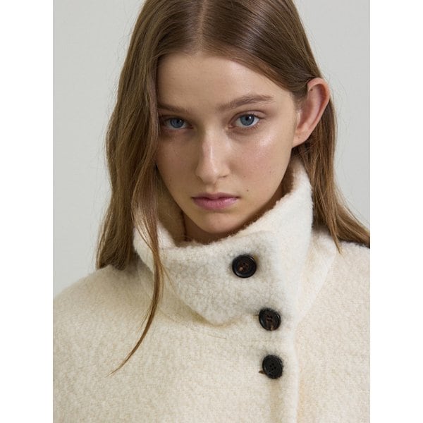 울 부클 하이넥 하프 코트 - 아이보리