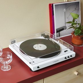 오디오테크니카 AT-LP60XBT WW 올화이트 블루투스 턴테이블