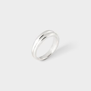 14k ribbed dome ring