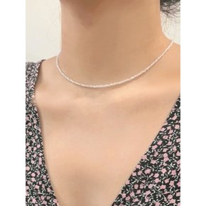 White Dia Necklace