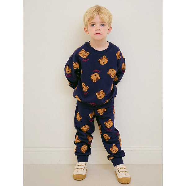 장난꾸러기타이거상하복